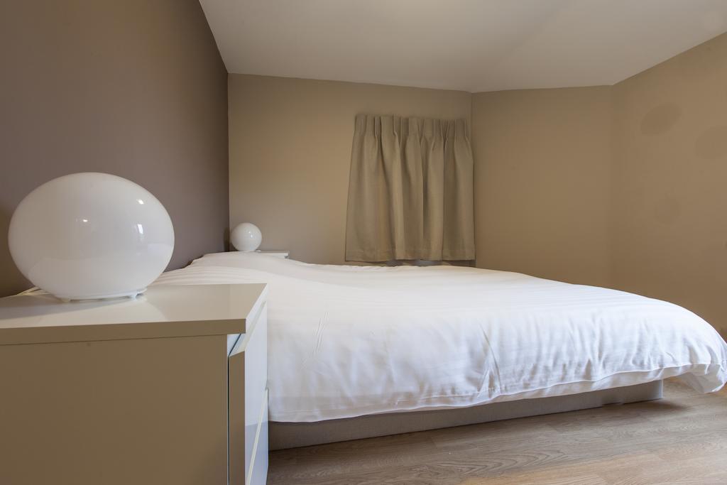 Madou City Center Apartment Brussel Buitenkant foto